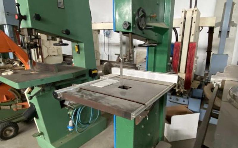 : DAMATO MACCHINE_SN23/04_Band Saws